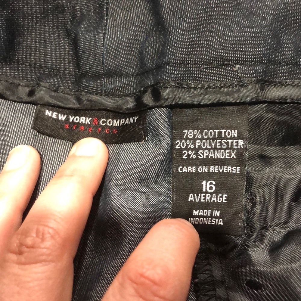 New York & Company dark denim jeans size 16 - Picture 5 of 5